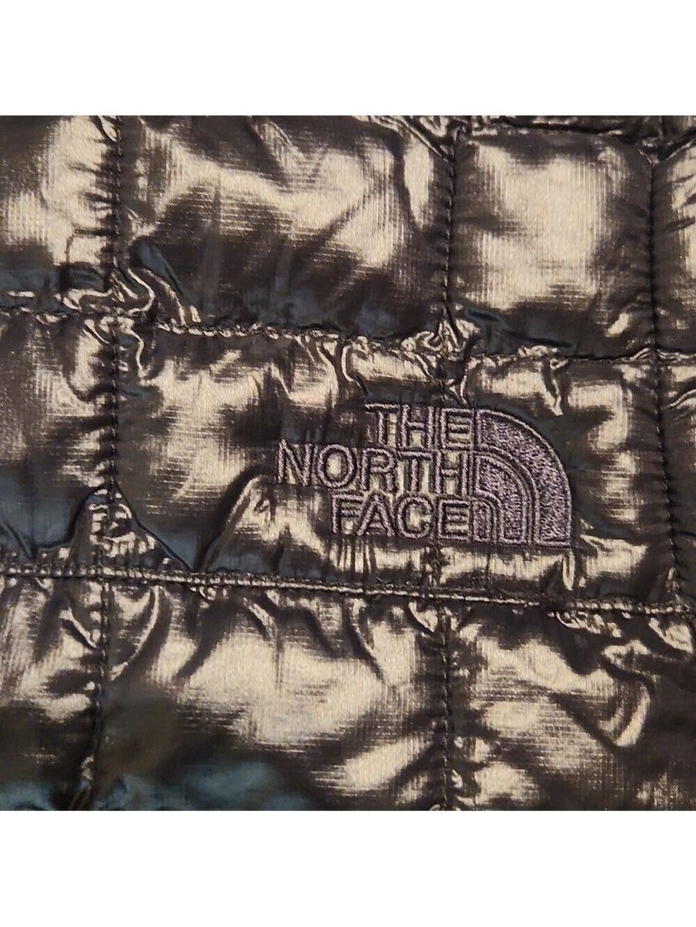 The North Face ThermoBall Eco Black Glossy Quilted Vest (W Size SP Slim Fit) - Picture 9 of 14